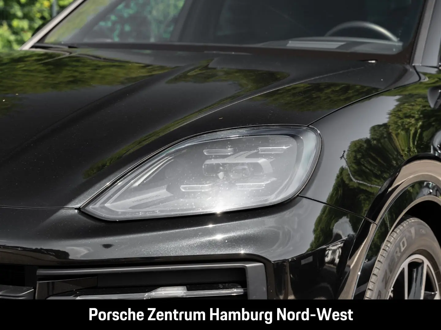 Cayenne PASM Panorama Dach BOSE 21-Zoll HUD 360°