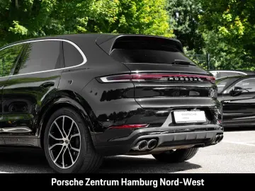 Cayenne PASM Panorama Dach BOSE 21-Zoll HUD 360°