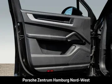 Cayenne PASM Panorama Dach BOSE 21-Zoll HUD 360°