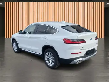 X4 xDrive 30 iA*UPE *adaptive LED