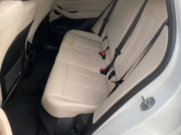 X4 xDrive 30 iA*UPE *adaptive LED