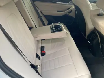 X4 xDrive 30 iA*UPE *adaptive LED