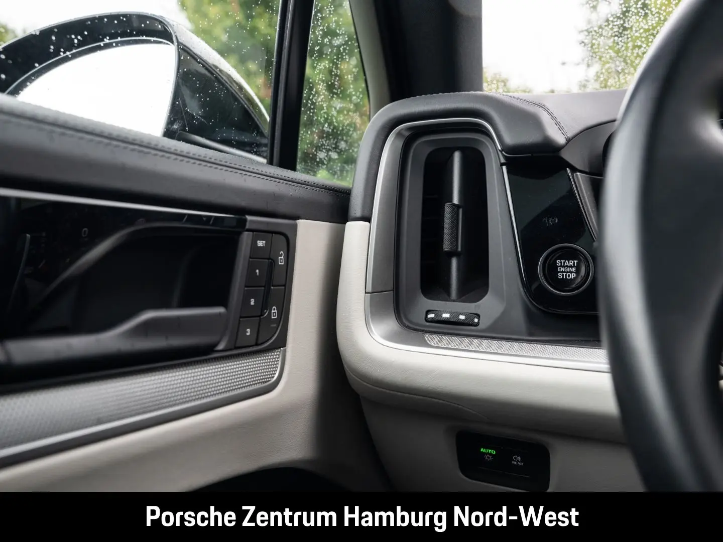 Cayenne E-Hybrid Panoramadach PASM BOSE InnoDr.
