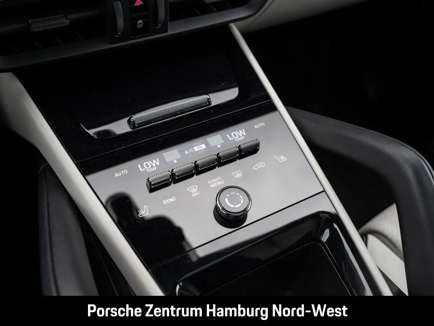 Cayenne E-Hybrid Panoramadach PASM BOSE InnoDr.