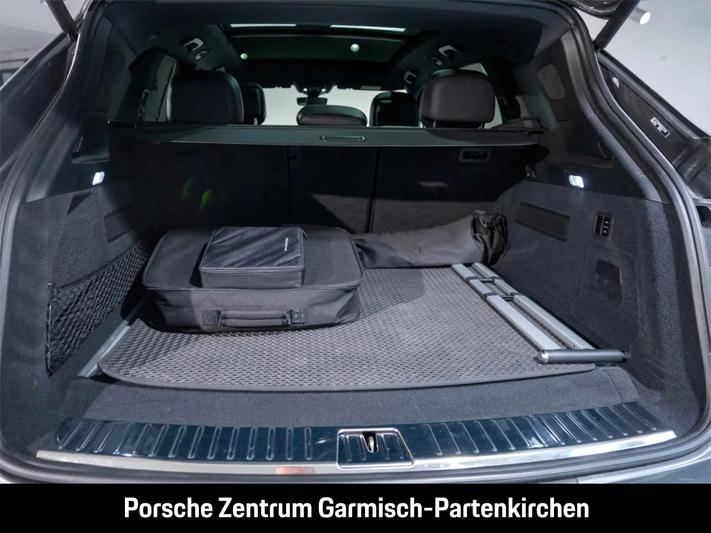 Cayenne E-Hybrid LenkradHZG 360 Kamera Memory