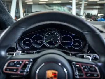 Cayenne Turbo S E-Hybrid*1. Hd..*Appr.*AT-Motor*