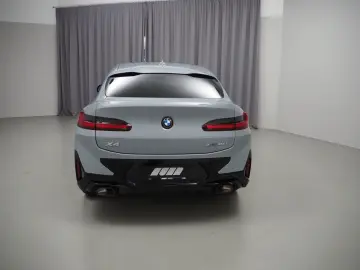 X4 xDrive 30d (M-Sport Navi LED Pano HiFi WLAN)