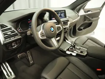 X4 xDrive 30d (M-Sport Navi LED Pano HiFi WLAN)