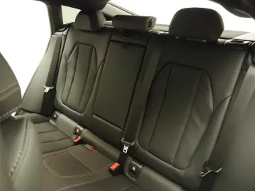 X4 xDrive 30d (M-Sport Navi LED Pano HiFi WLAN)