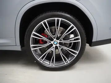 X4 xDrive 30d (M-Sport Navi LED Pano HiFi WLAN)