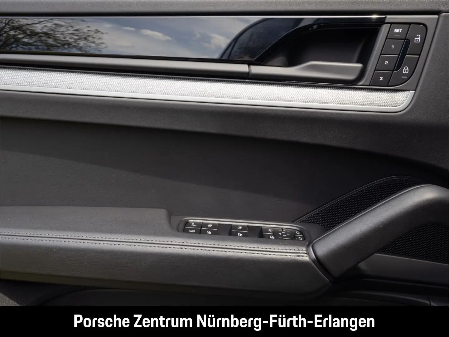 Cayenne E-Hybrid AHK Luftfeder InnoDrive 360°Kam
