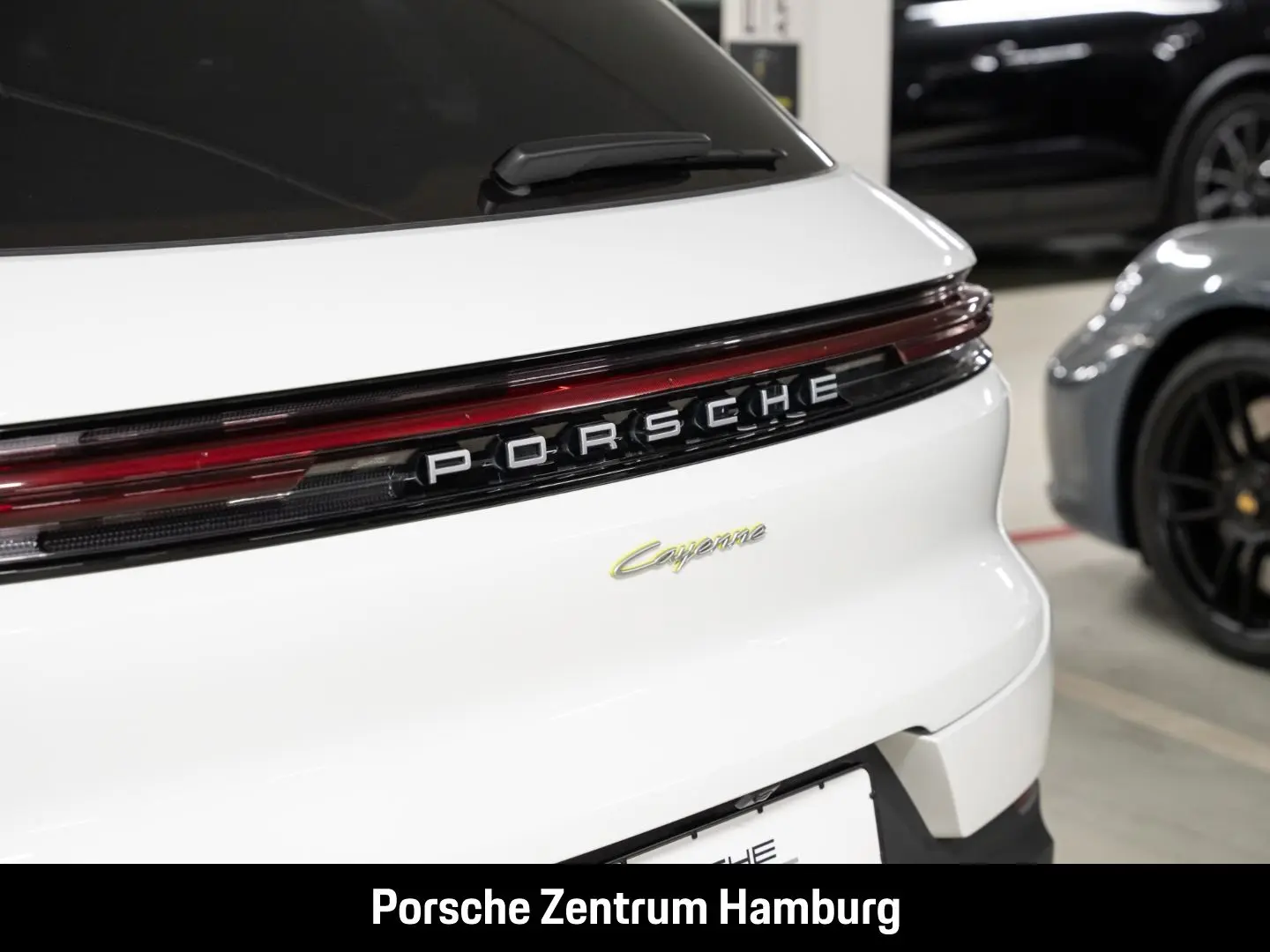 Cayenne E-Hybrid Pano PASM BOSE ACC 21-Zoll 360°