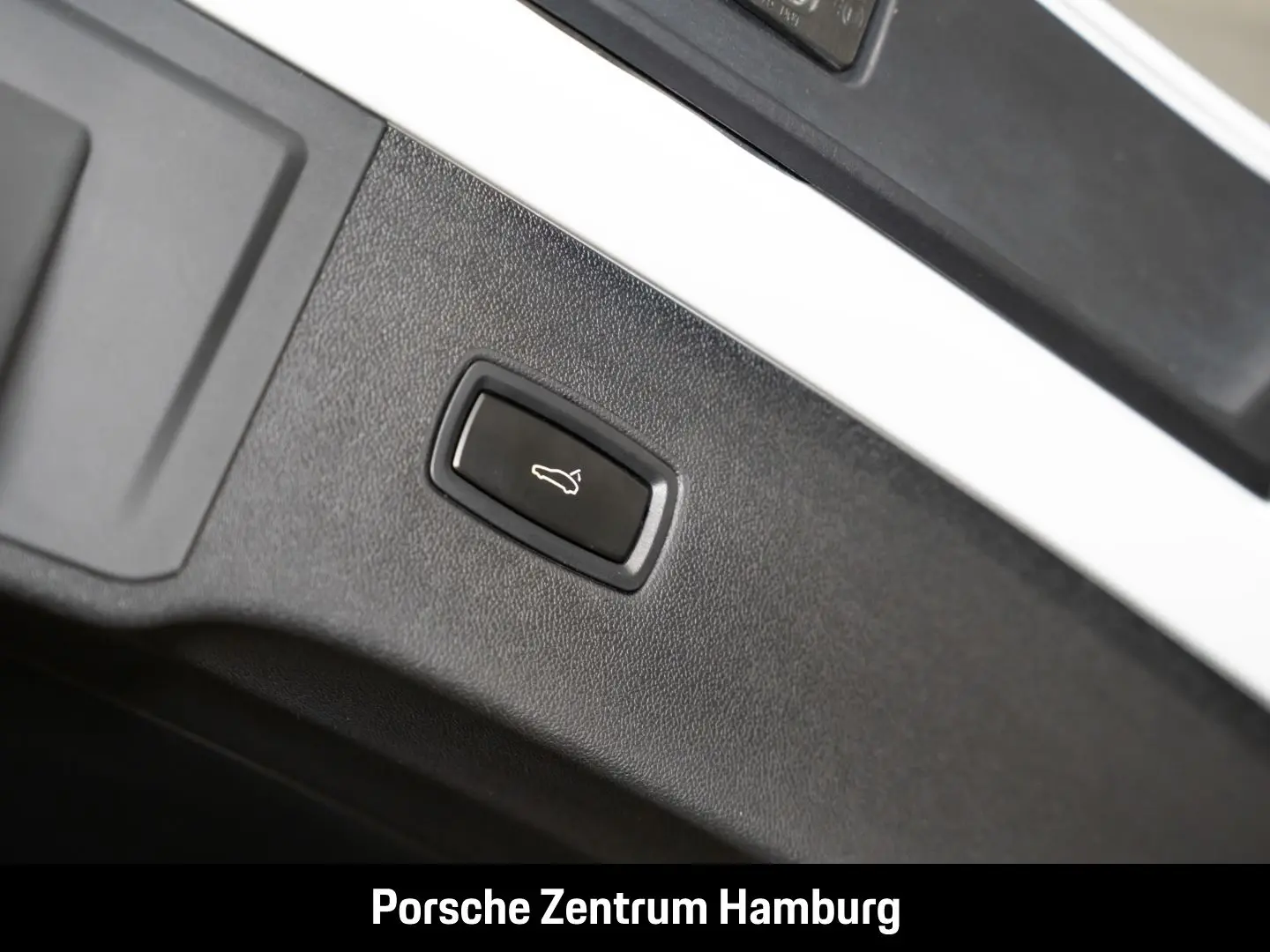 Cayenne E-Hybrid Pano PASM BOSE ACC 21-Zoll 360°