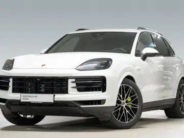 Cayenne E-Hybrid Pano PASM BOSE ACC 21-Zoll 360