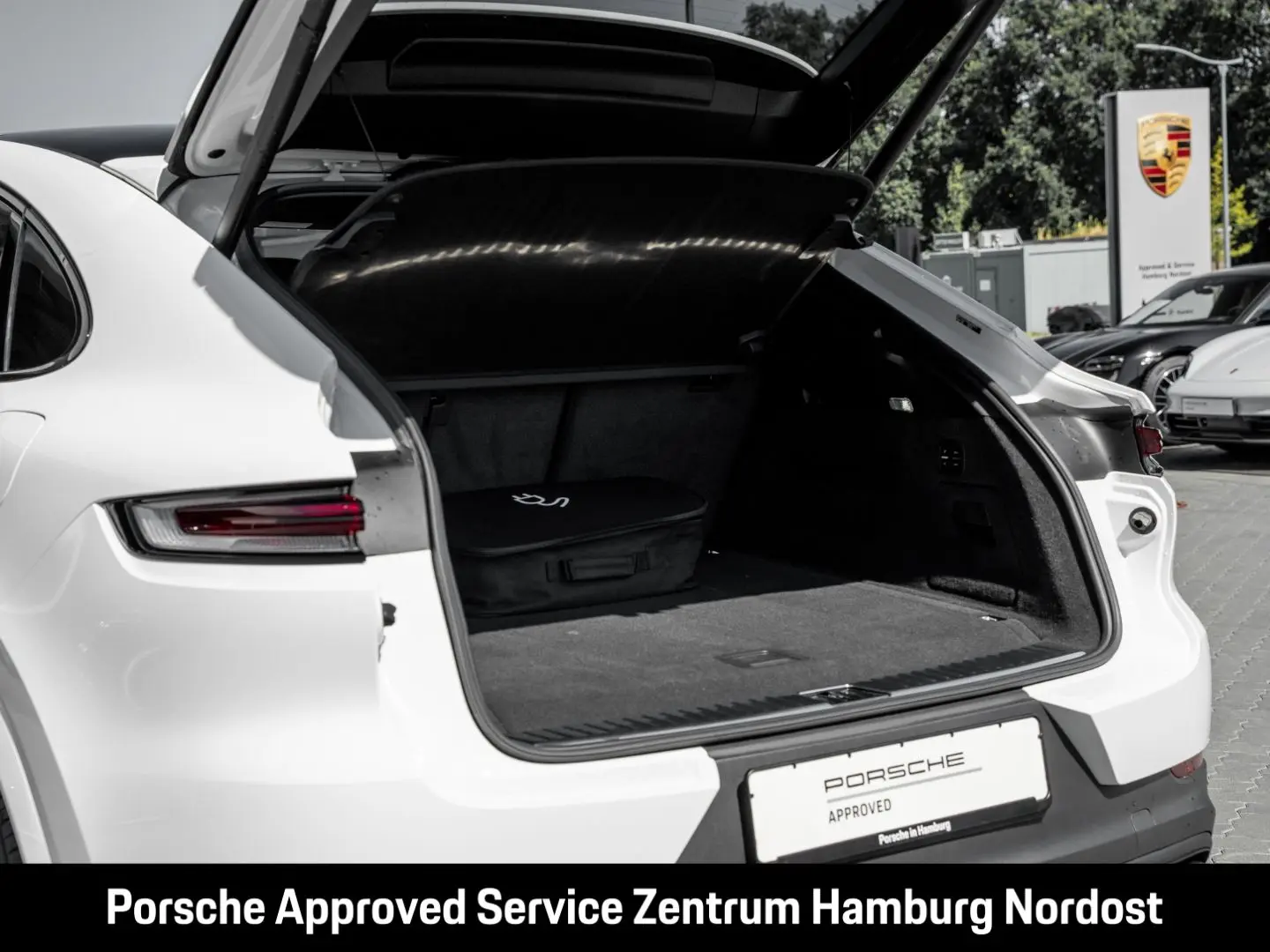 Cayenne E-Hybrid Coupe Sport Chrono PASM BOSE