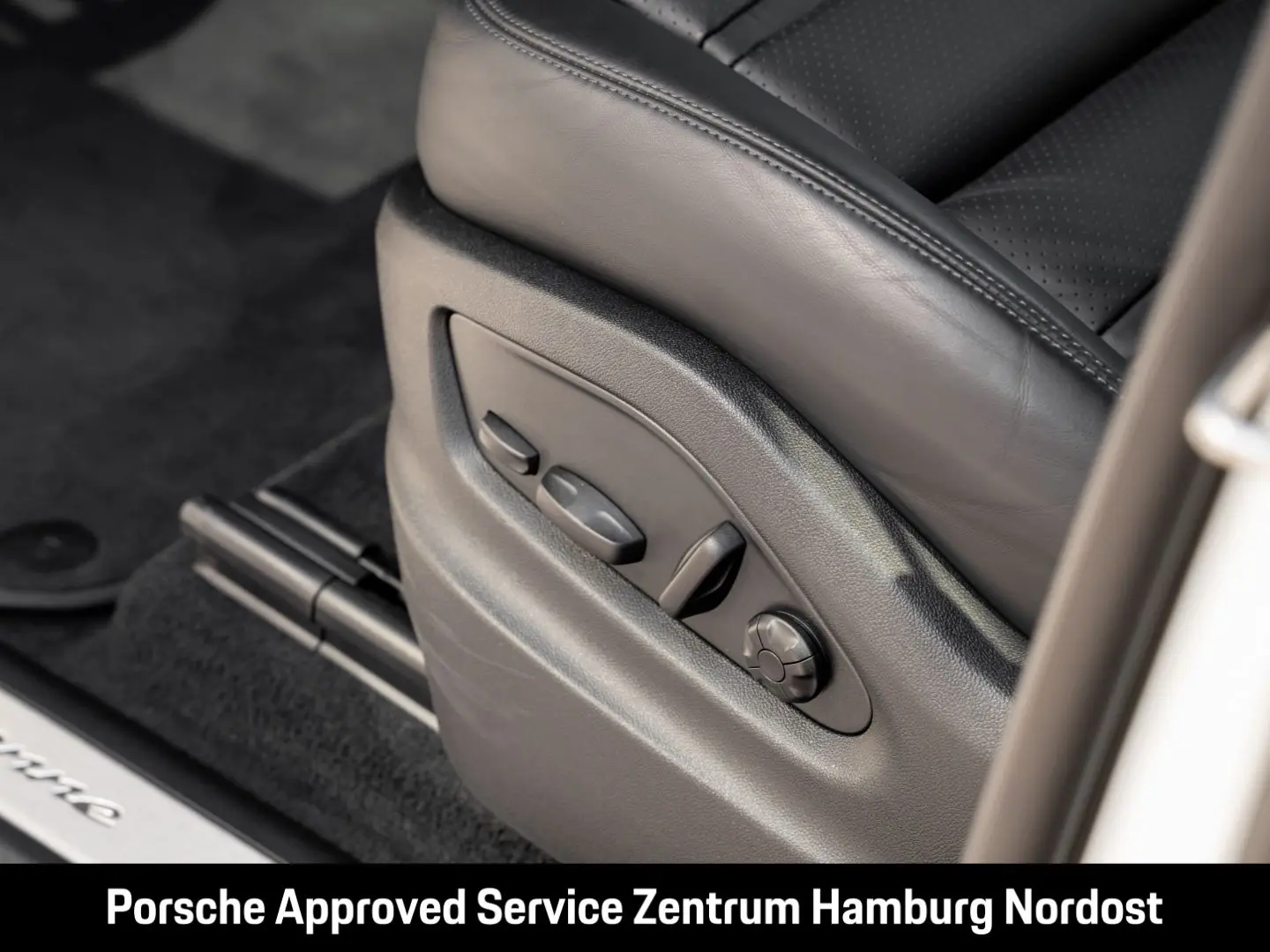 Cayenne E-Hybrid Coupe Sport Chrono PASM BOSE