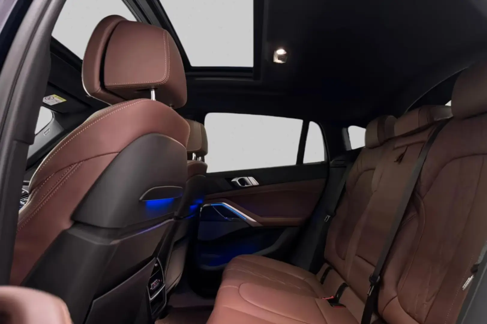 BMW X6 30d M Sport CARBON SKY HUD