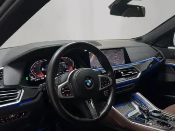 BMW X6 30d M Sport CARBON SKY HUD