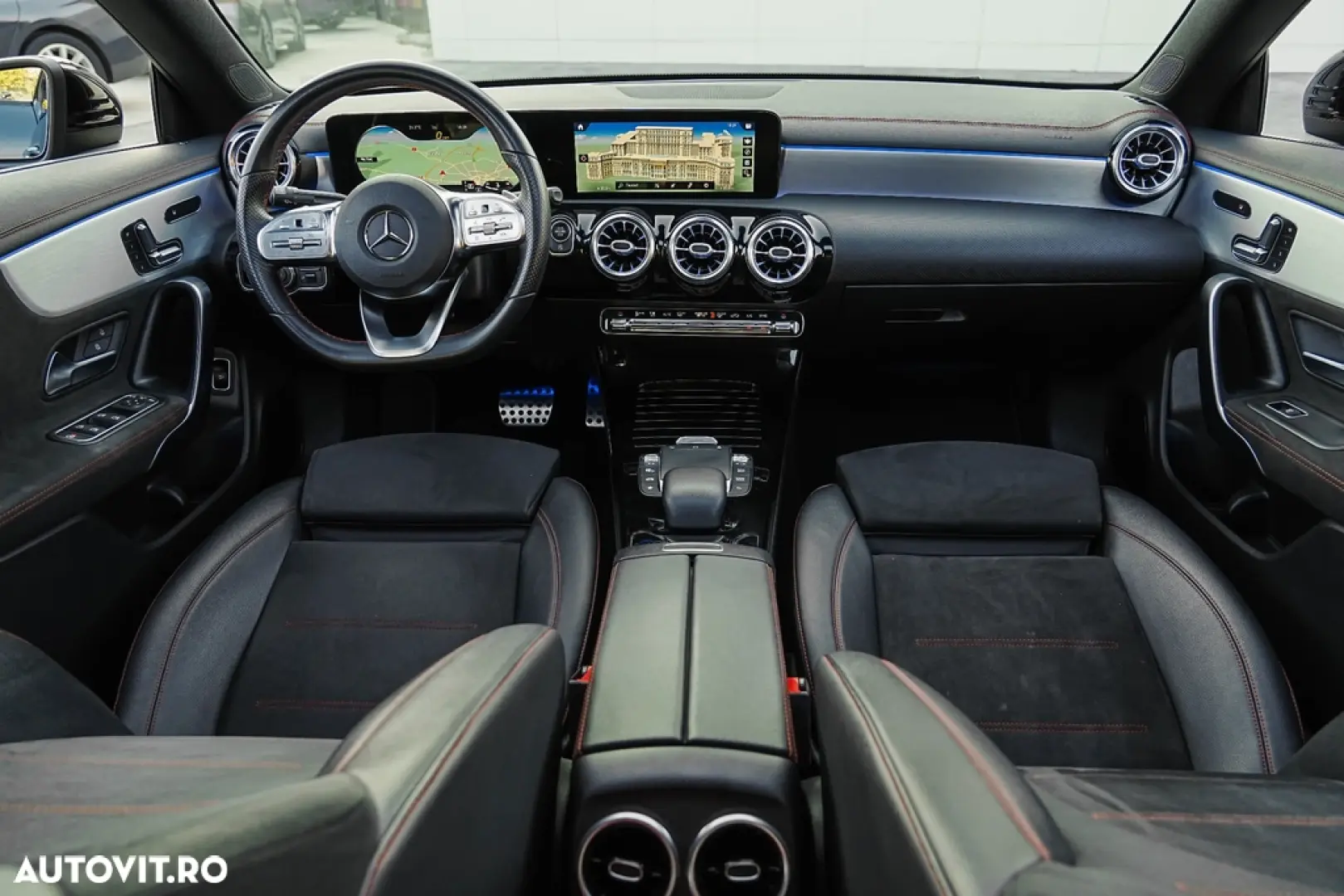 Mercedes-Benz CLA 180 7G-DCT AMG Line