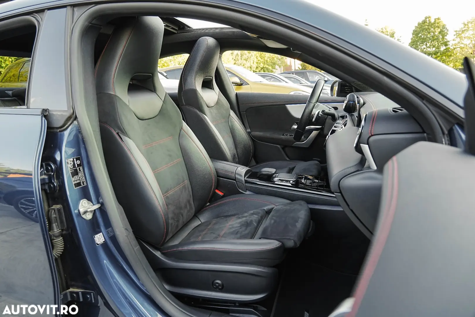 Mercedes-Benz CLA 180 7G-DCT AMG Line