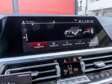 BMW M4 Competition M xDrive 2022 // G82