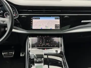 Audi Q8 55 TFSI 3.0 Quattro S-Line+