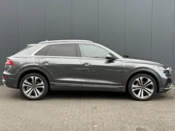 Audi Q8 55 TFSI 3.0 Quattro S-Line+