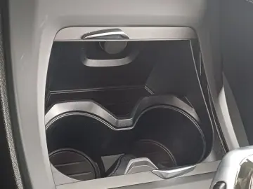 BMW X1 XDrive 18D 2.0 diesel 150 CP AT (8HP)