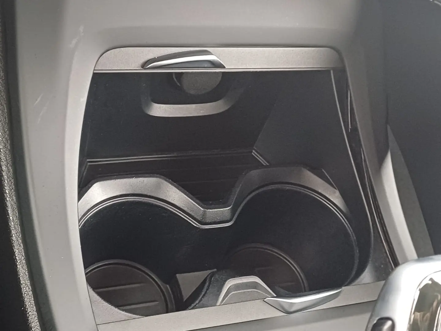 BMW X1 XDrive 18D 2.0 diesel 150 CP AT (8HP)