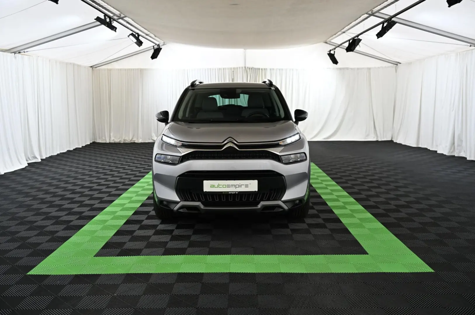 Citroën C3 Aircross 1.2 PT 110 PLUS LED/NAVI/PDC/