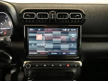 Citroën C3 Aircross 1.2 PT 110 PLUS LED/NAVI/PDC/