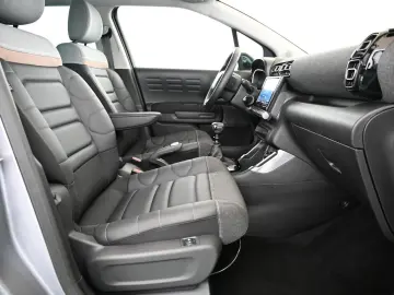 Citroën C3 Aircross 1.2 PT 110 PLUS LED/NAVI/PDC/