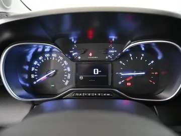 Citroën C3 Aircross 1.2 PT 110 PLUS LED/NAVI/PDC/