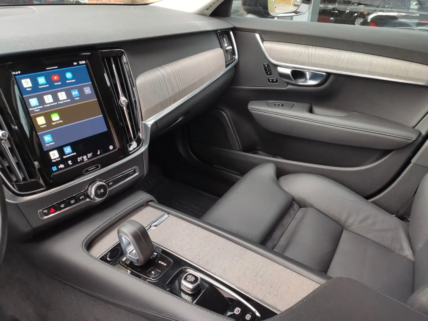 V90 Cross Country Pro AWD