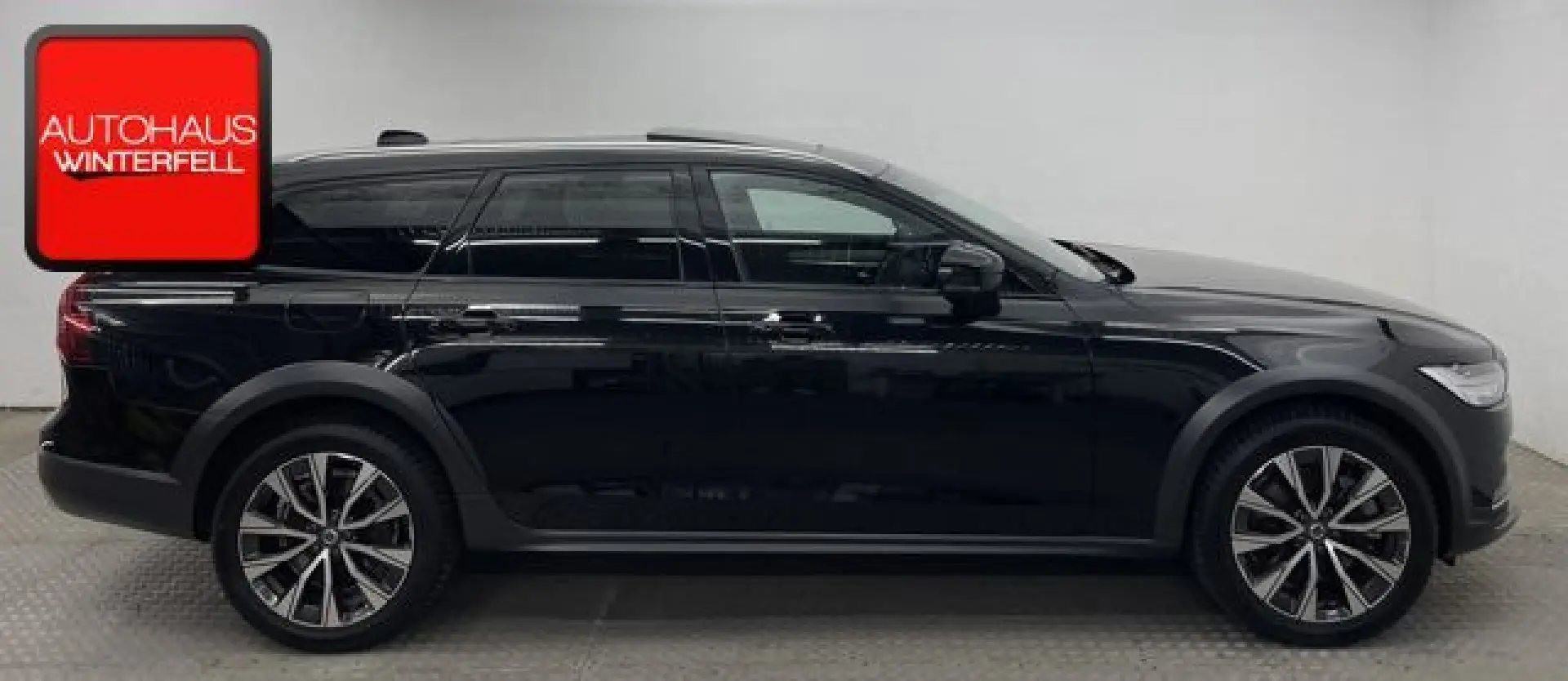 V90 Cross Country Plus AWD PANO+360+AHK+MEMO+H&K