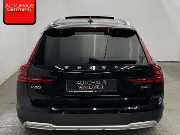 V90 Cross Country Plus AWD PANO+360+AHK+MEMO+H&K