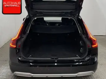 V90 Cross Country Plus AWD PANO+360+AHK+MEMO+H&K