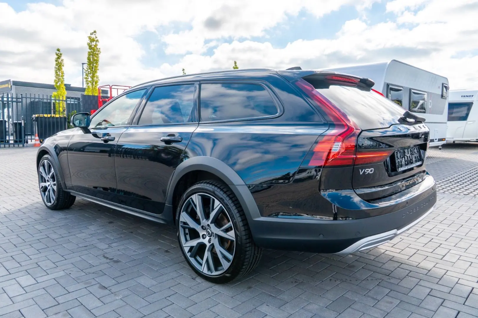 V90 AWD B&W+HEADUP+PANO+360+MASSAGE+STANDHZG