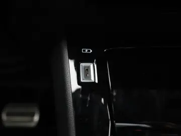 Peugeot 2008 GT-Line PureTech  LED Navi Kamera