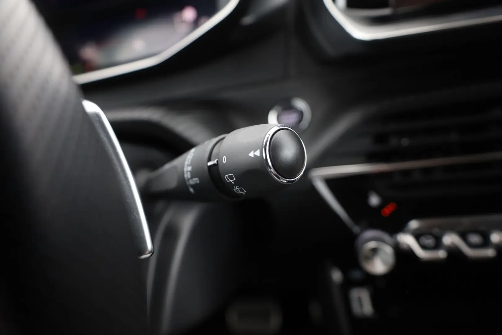 Peugeot 2008 GT-Line PureTech  LED Navi Kamera