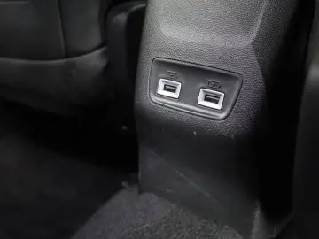 Peugeot 2008 GT-Line PureTech  LED Navi Kamera