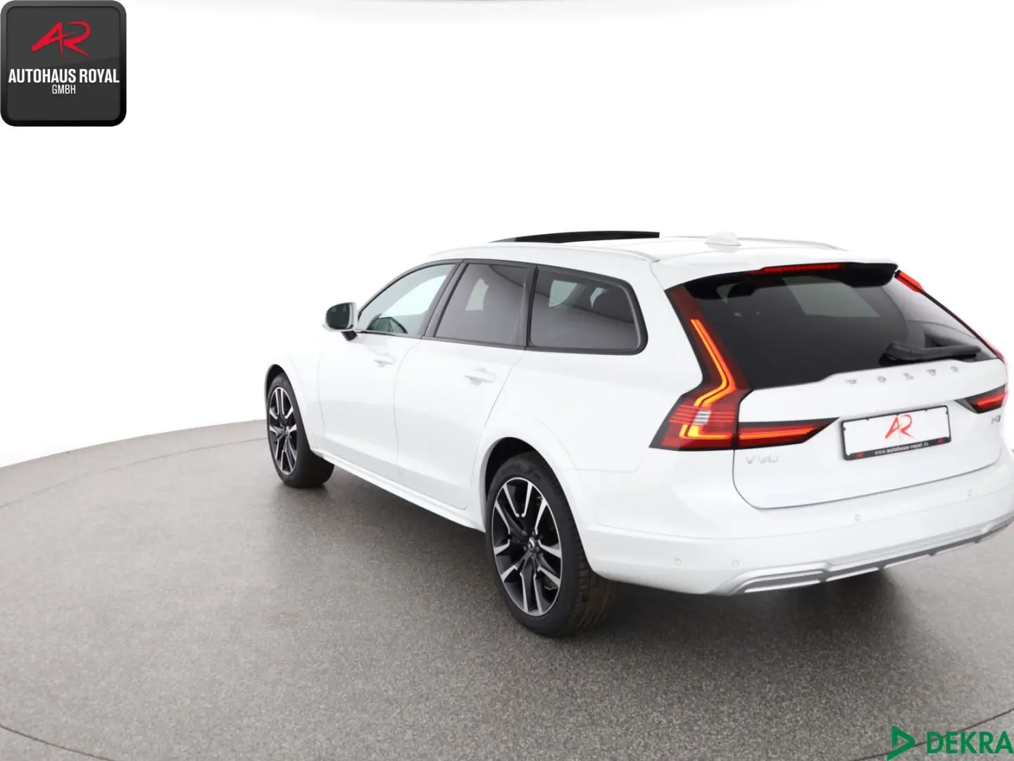 V90 Cross Country B4 D AWD STANDHEIZ,360GRAD,20Z