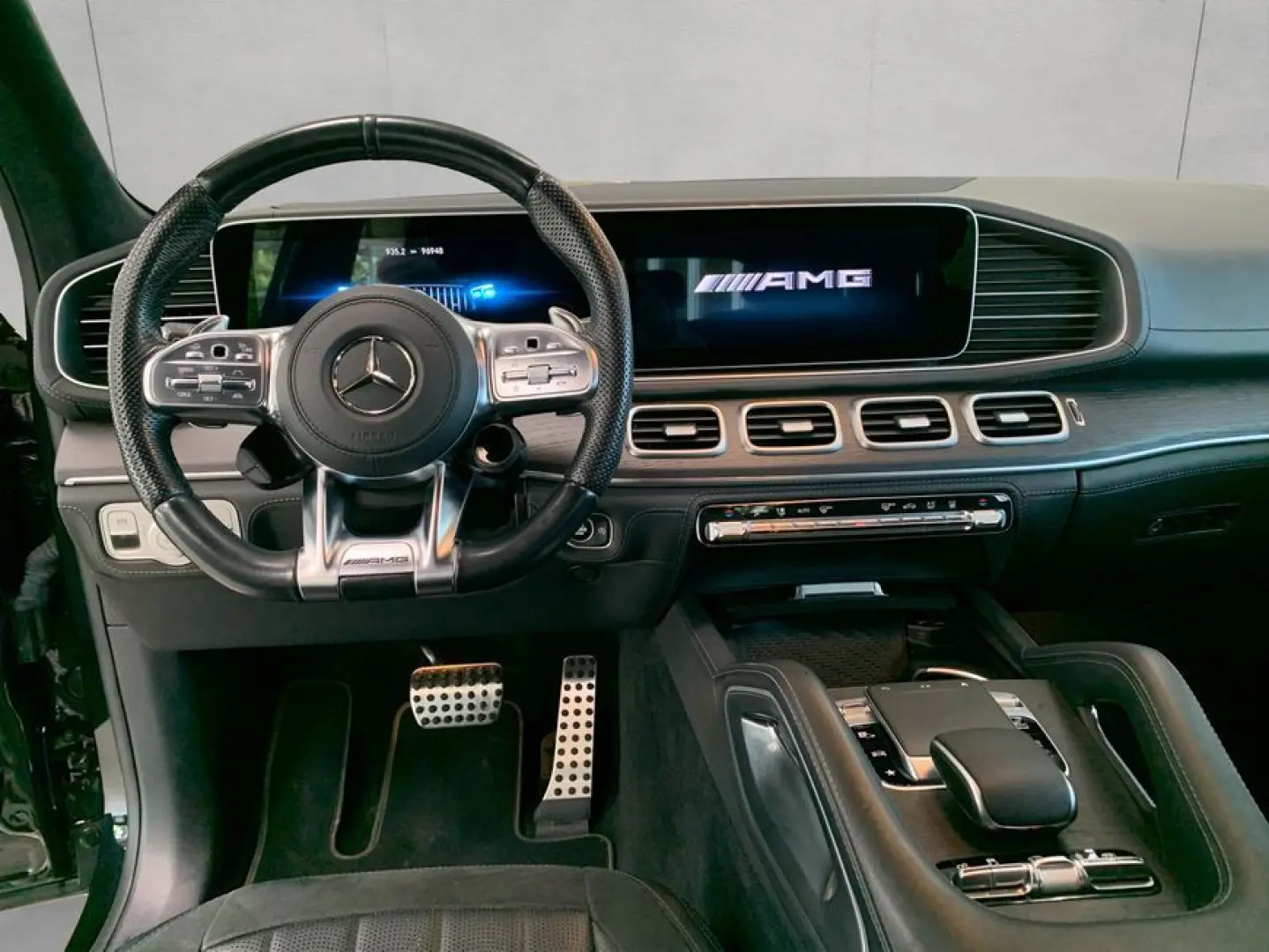 GLS 63 AMG 4M/7Sitzer/Night/AHK/Pano