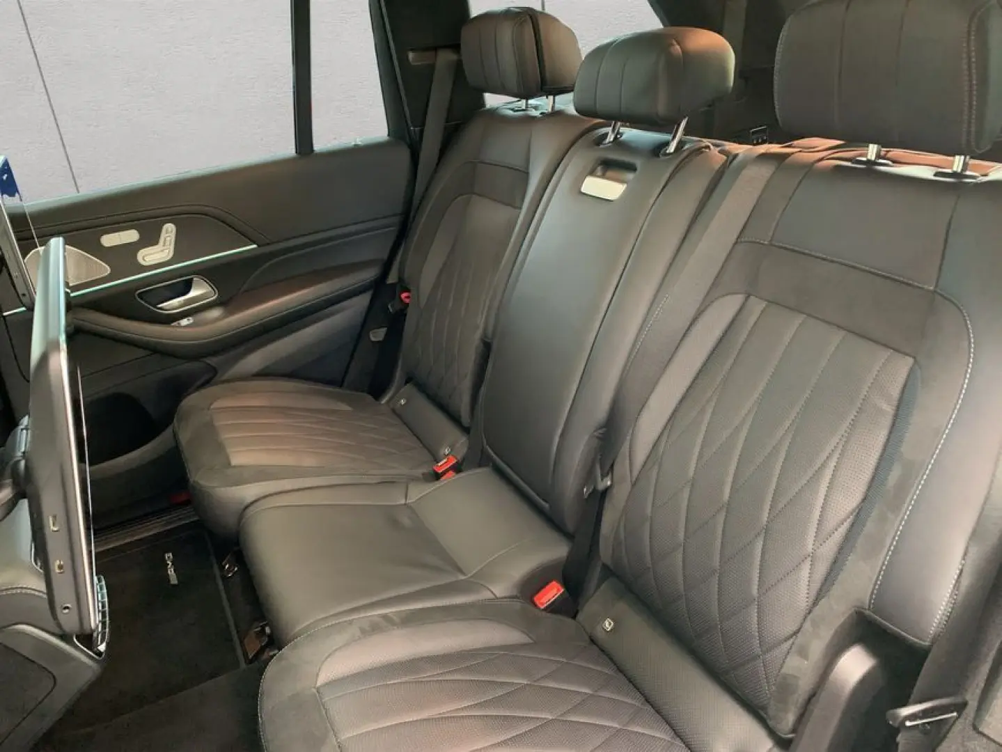 GLS 63 AMG 4M/7Sitzer/Night/AHK/Pano