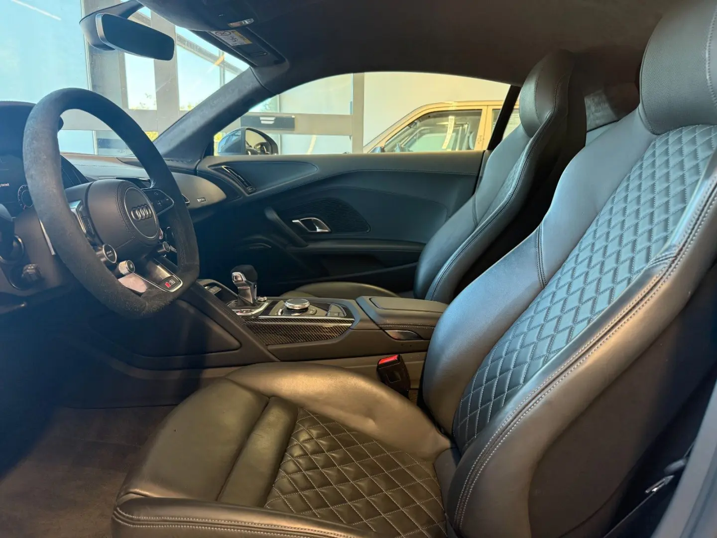 Audi R8 Coupe 5.2 FSI quattro performance/Pachet Carbon