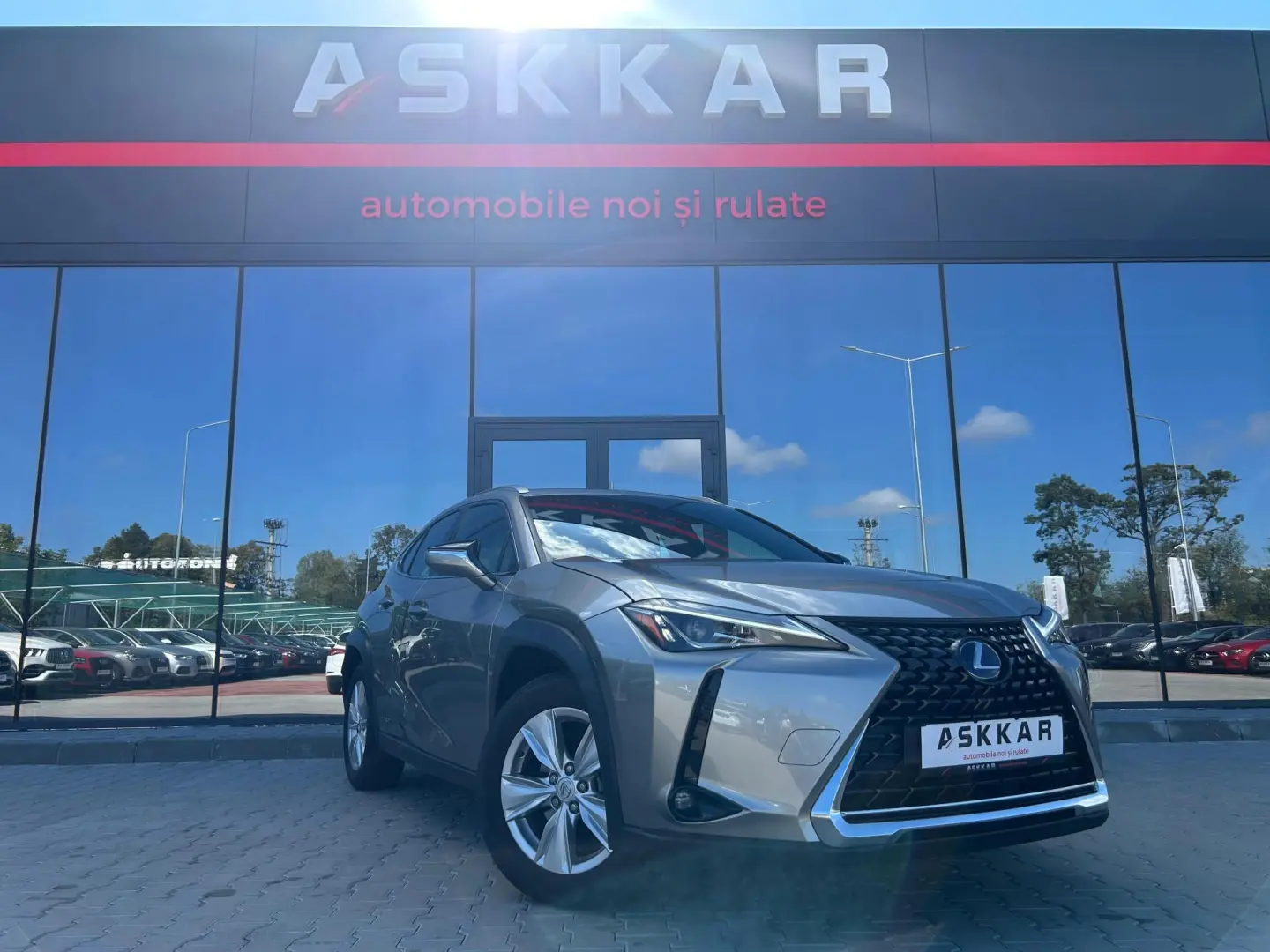 Lexus UX 250h 2.0L HEV 20H- (178 HP) 4X4 CVT Executive 2021