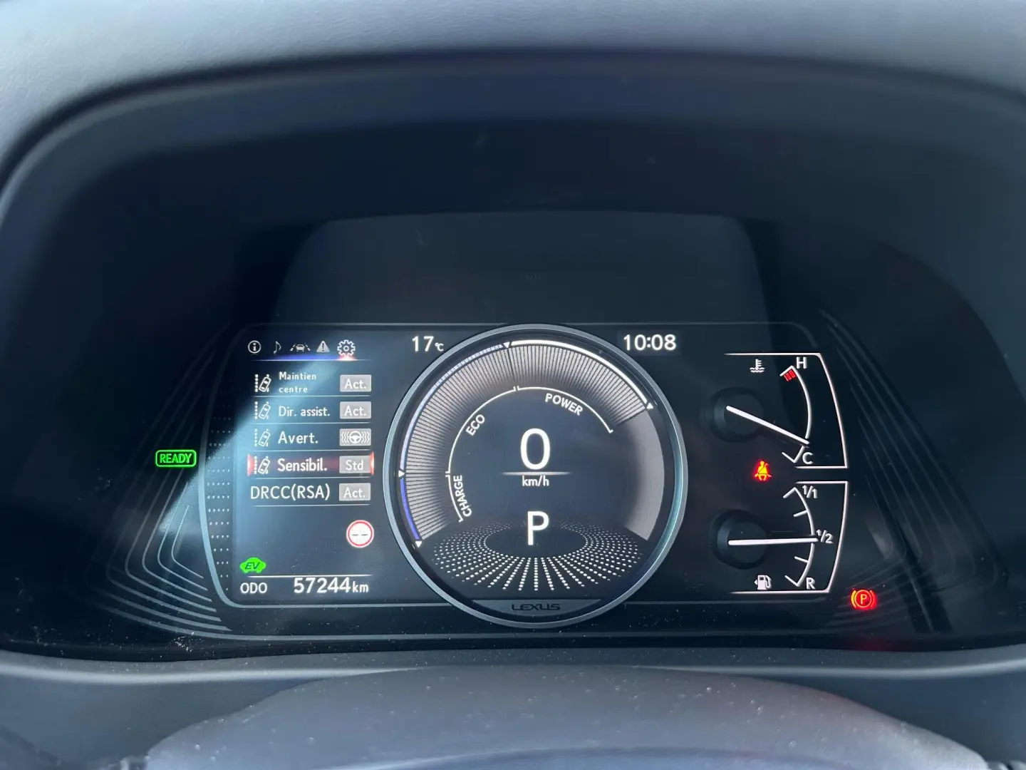 Lexus UX 250h 2.0L HEV 20H- (178 HP) 4X4 CVT Executive 2021