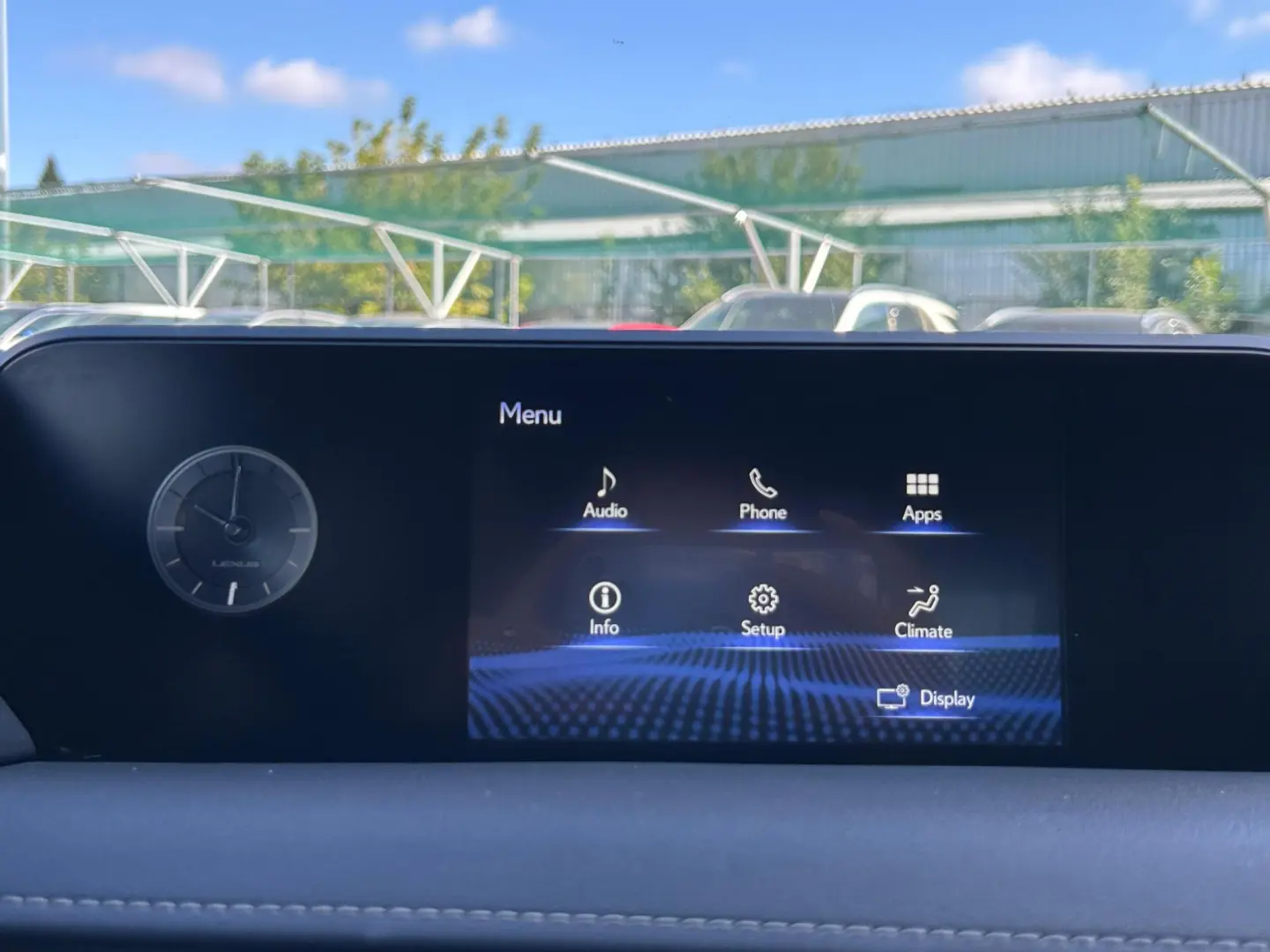 Lexus UX 250h 2.0L HEV 20H- (178 HP) 4X4 CVT Executive 2021
