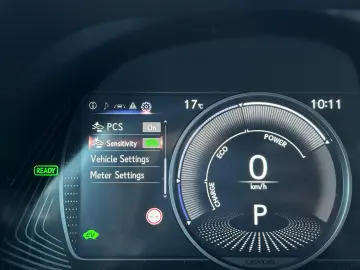 Lexus UX 250h 2.0L HEV 20H- (178 HP) 4X4 CVT Executive 2021