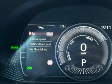 Lexus UX 250h 2.0L HEV 20H- (178 HP) 4X4 CVT Executive 2021